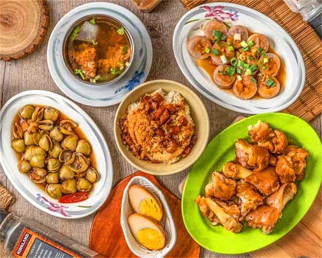阿欽肉燥飯.米糕/屏東東港美食