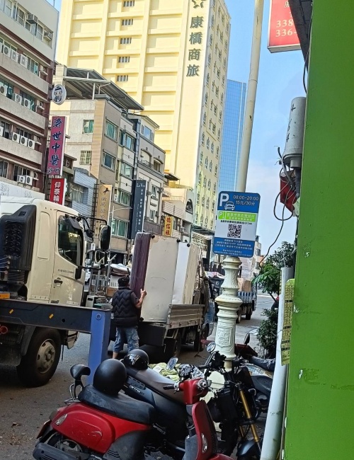 台灣阿誠南北市區搬家